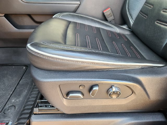 Used 2025 GMC Sierra 1500 AT4X AWD/4WD image 23
