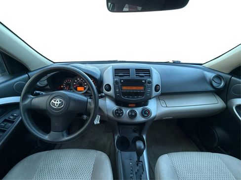 Used 2006 Toyota RAV4 Sport Utility 4D image 23