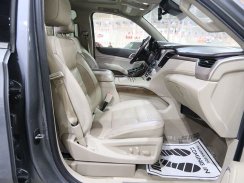Used 2019 GMC Yukon XL Denali w/ Denali Ultimate Package image 35
