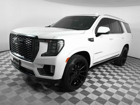 Used 2023 GMC Yukon Denali Ultimate image 8