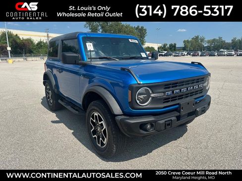Used 2022 Ford Bronco Black Diamond AWD/4WD image 1