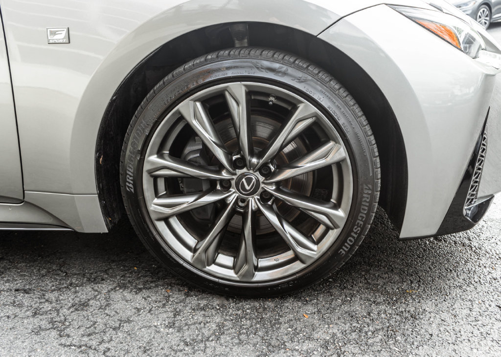 Used 2022 Lexus IS 300 F Sport AWD/4WD image 5