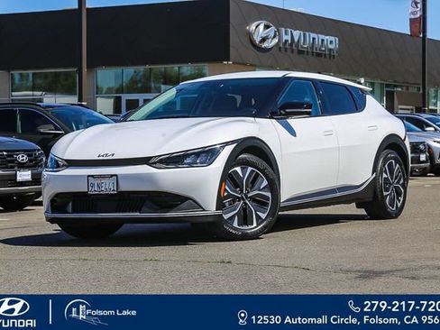 Used 2024 Kia EV6 Light RWD image 1