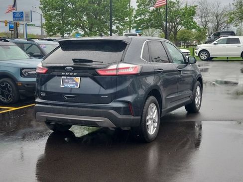 Certified 2023 Ford Edge SEL w/ Convenience Package AWD/4WD image 4