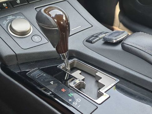 Used 2015 Lexus ES 350 w/ Luxury Package FWD image 34