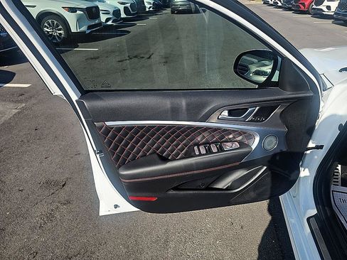 Used 2025 Genesis G70 3.3T Advanced w/ Sport Prestige Package AWD/4WD image 11