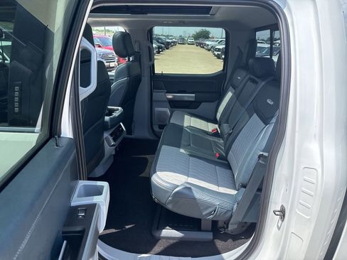 Used 2023 Ford F150 Limited image 5