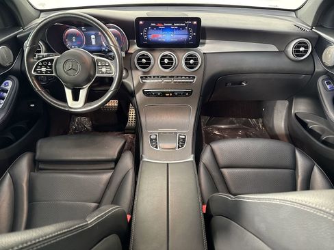 Used 2021 Mercedes-Benz GLC 300 4MATIC image 24