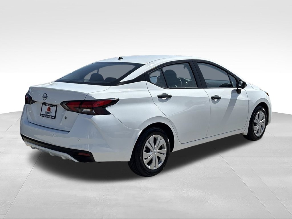 Used 2025 Nissan Versa S w/ Trunk Package FWD image 3