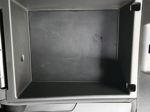 Used 2023 GMC Sierra 1500 Elevation image 38