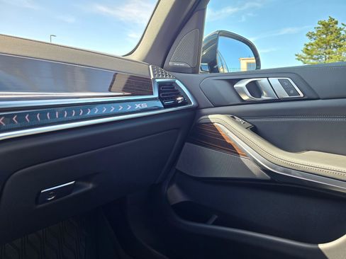 New 2026 BMW X5 xDrive50e w/ Executive Package AWD/4WD image 25