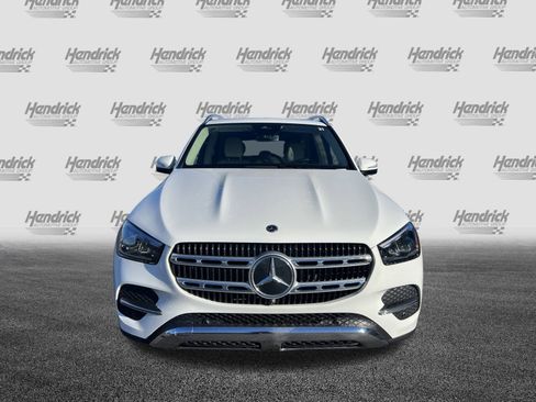 Used 2025 Mercedes-Benz GLE 350 4MATIC image 3