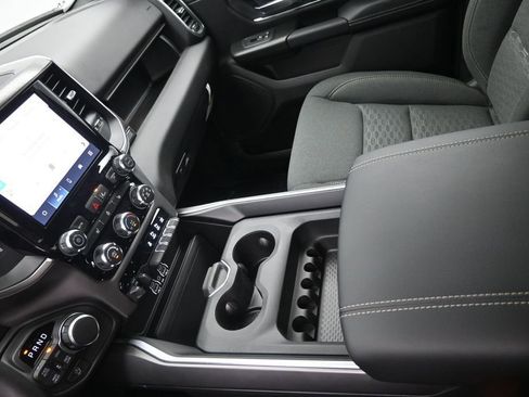 New 2026 RAM 1500 4x4 Crew Cab image 14