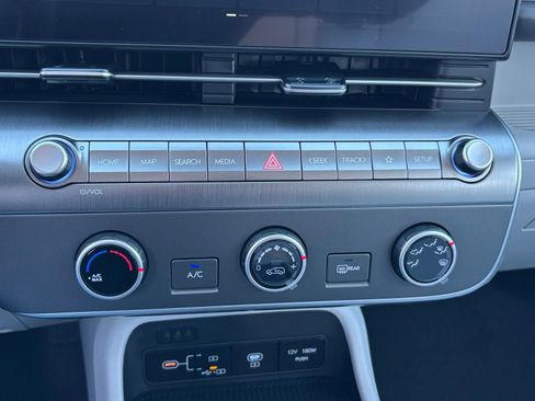 New 2026 Hyundai Kona SE FWD image 19