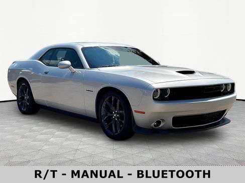 Used 2022 Dodge Challenger R/T w/ Blacktop Package RWD image 3