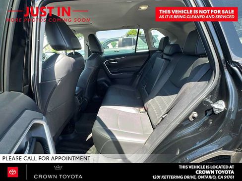 Used 2025 Toyota RAV4 XLE Premium w/ Weather Package FWD image 8