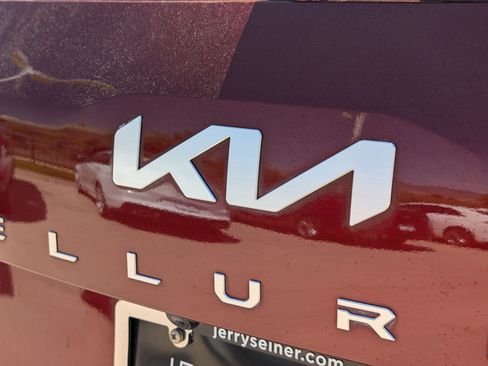 Used 2023 Kia Telluride SX Prestige AWD/4WD image 13