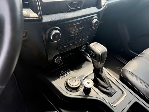 Used 2021 Ford Ranger Lariat w/ Technology Package AWD/4WD image 10