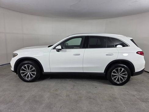 Used 2024 Mercedes-Benz GLC 300 image 7