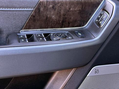 Used 2023 Ford F250 Lariat w/ Lariat Ultimate Package image 20