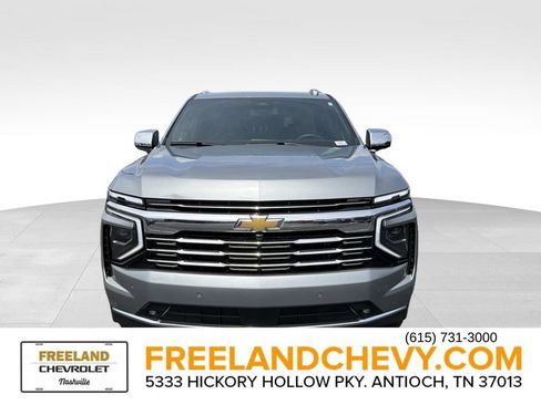 Used 2025 Chevrolet Tahoe Premier AWD/4WD image 9