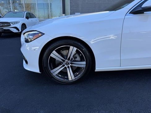 Used 2025 Mercedes-Benz C 300 4MATIC Sedan image 9