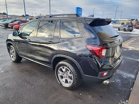 Used 2023 Honda Passport TrailSport image 7