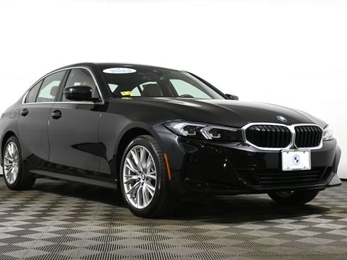 Certified 2024 BMW 330i xDrive Sedan w/ Convenience Package image 9