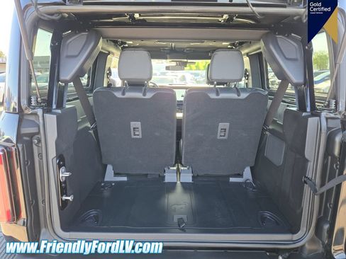 Certified 2025 Ford Bronco Badlands w/ Sasquatch Package AWD/4WD image 9