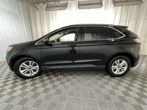 Used 2020 Ford Edge SEL w/ Cold Weather Package AWD/4WD image 15