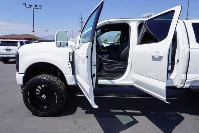 Used 2026 Ford F350 Platinum AWD/4WD image 24