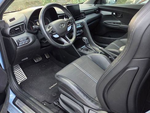 Used 2021 Hyundai Veloster N image 6