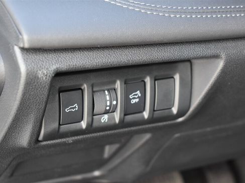 Used 2024 Subaru Outback Touring XT w/ Popular Package #2 AWD/4WD image 16