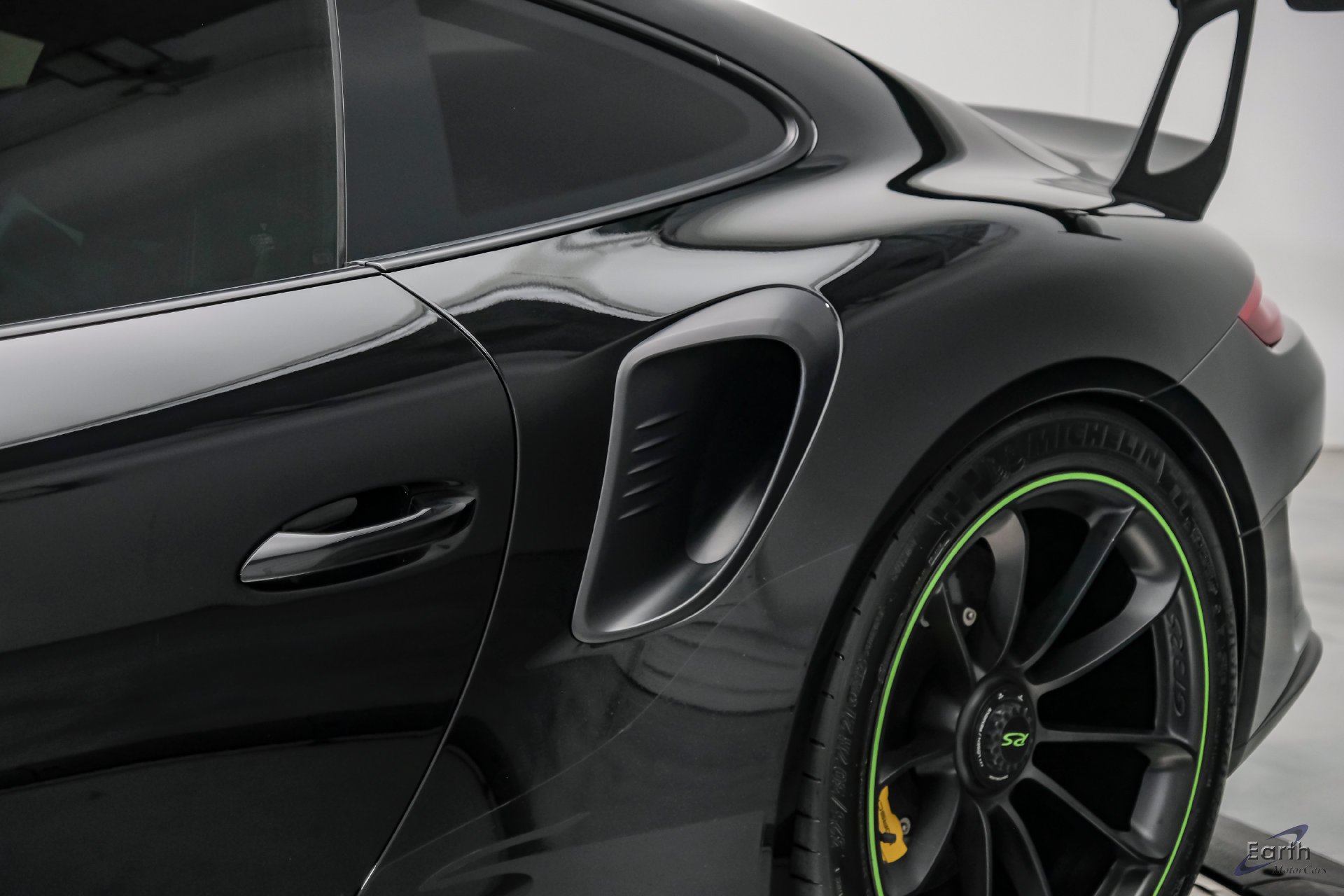Used 2019 Porsche 911 GT3 RS RWD image 39