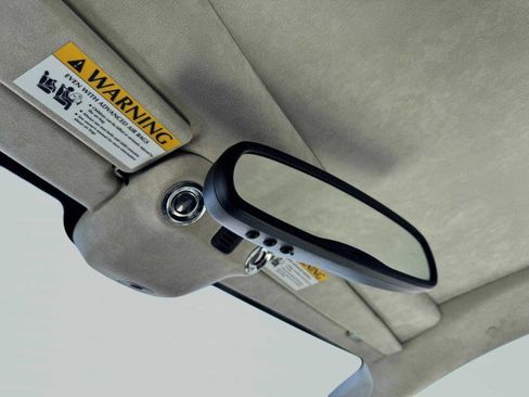 Used 2011 Aston Martin V12 Vantage Coupe image 40