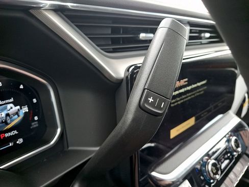 New 2026 GMC Sierra 2500 Denali w/ Denali Reserve Package image 11