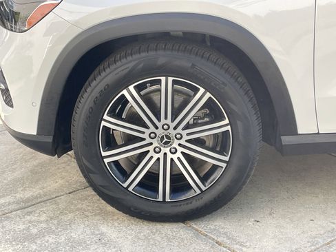 Certified 2024 Mercedes-Benz GLE 450 4MATIC image 15