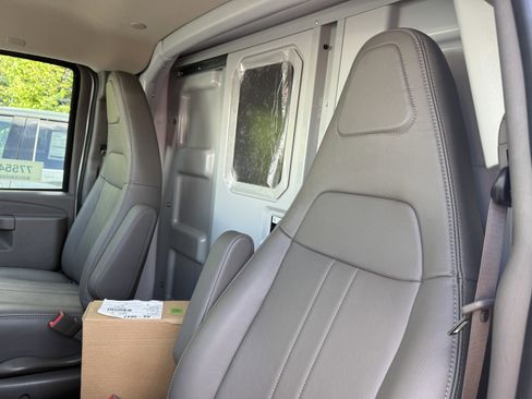 New 2025 Chevrolet Express 3500 w/ Power Convenience Package RWD image 16