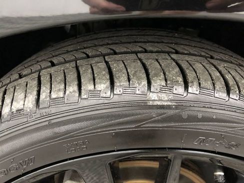 Used 2021 Toyota Camry XSE image 29