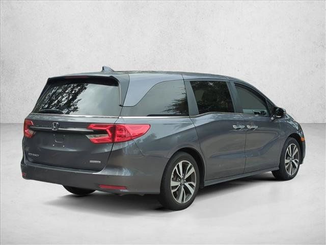 Certified 2024 Honda Odyssey Touring image 5