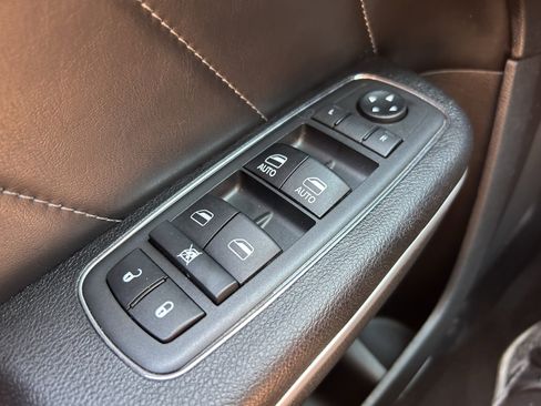 Used 2019 Dodge Charger R/T w/ Plus Group image 21