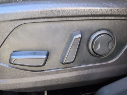 Used 2022 Hyundai Santa Cruz Limited image 18