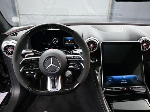 Used 2025 Mercedes-Benz AMG GT 63 image 20