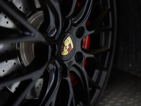 Used 2019 Porsche 911 Targa 4S image 23