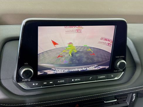 Certified 2021 Nissan Rogue S image 6