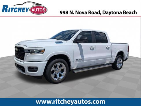 Used 2025 RAM 1500 Big Horn RWD image 1