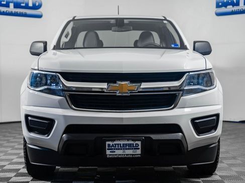 Used 2018 Chevrolet Colorado W/T image 2