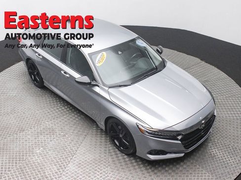 Used 2022 Honda Accord Sport Special Edition image 3