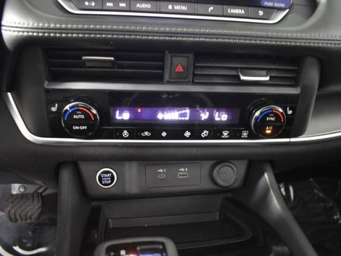 Used 2023 Nissan Rogue SV w/ SV Premium B Package AWD/4WD image 24