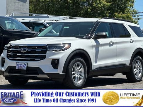 New 2026 Ford Explorer Active w/ Active Comfort Package RWD image 8